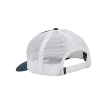 color: navy/white ~ alt: murre hat