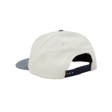 color: white/blue ~ alt: Bolsa Hat