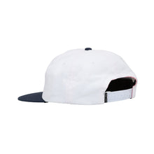 color: White/Navy